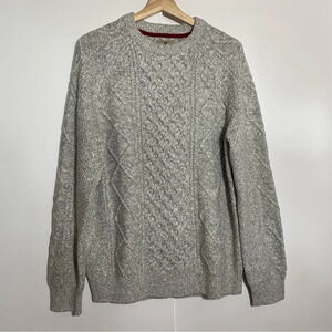 WIND RIVER HERITAGE - Like New! Grey Cable Knit Sweater